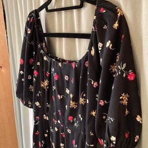 Midi, puffed sleeve, black, floral, Old Navy dress, size M